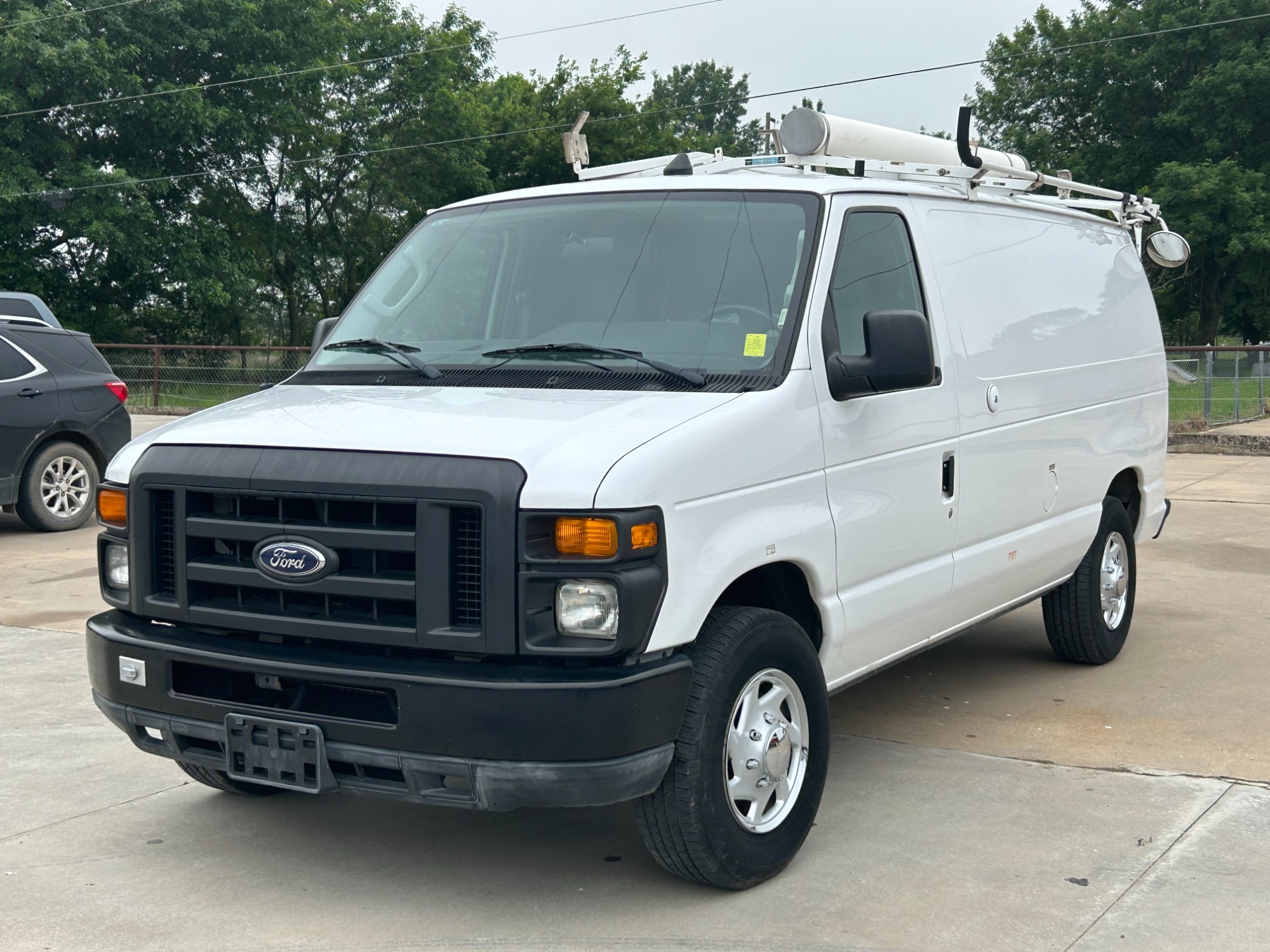 photo of 2010 Ford E-Series Van ECONOLINE DEDICATED CNG $1290 TAX CREDIT AVAILABLE